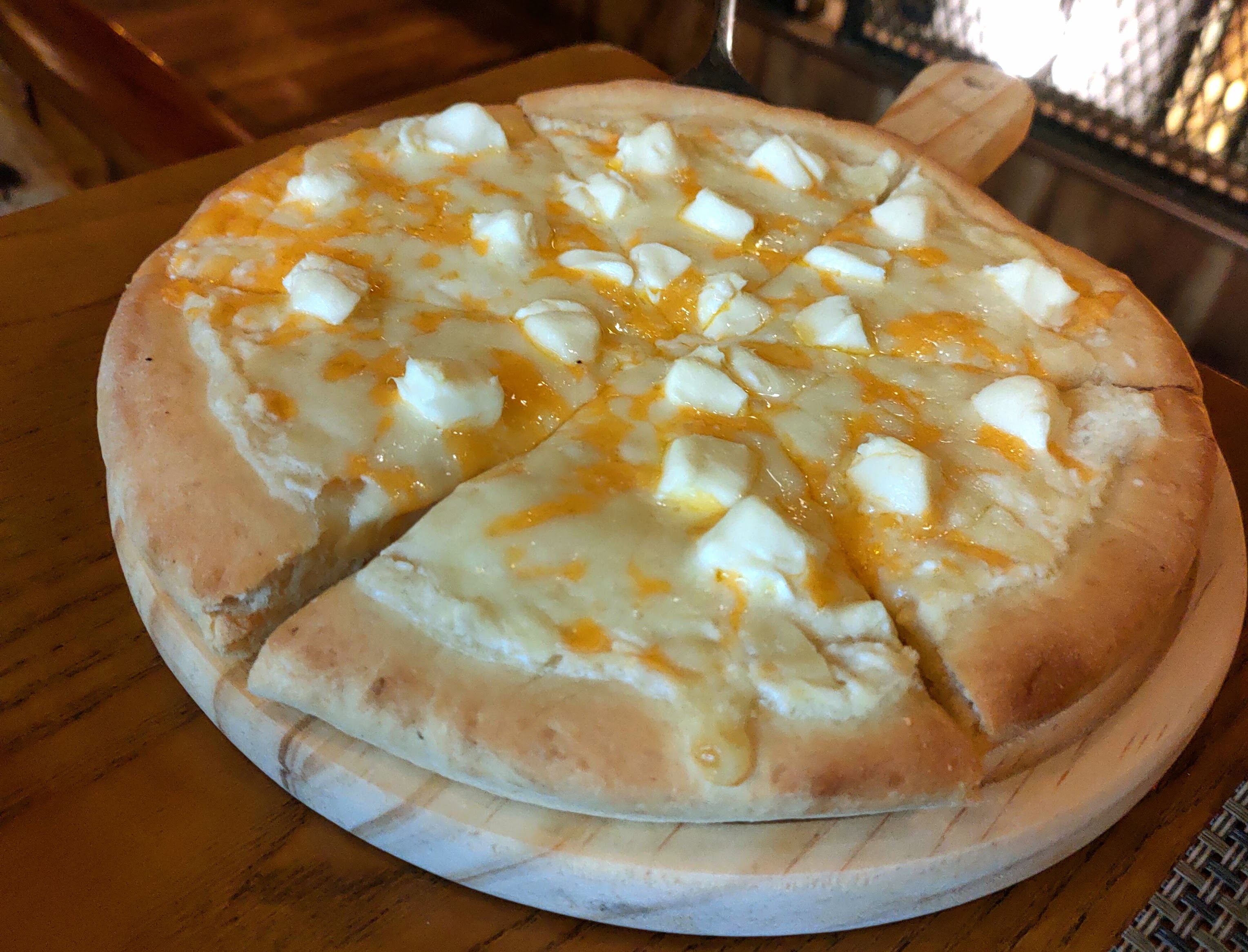 Four Cheese Pizza-1919 Grand Cafe